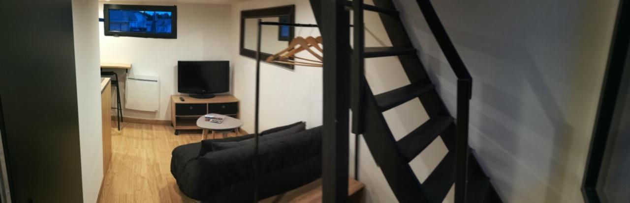 Studio Cosy Avec Acces Et Terrasse Independants Apartment Tresses Екстериор снимка