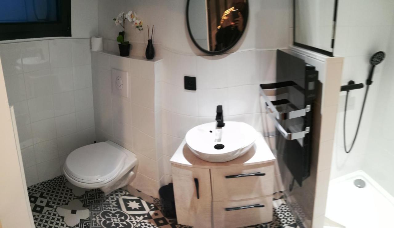 Studio Cosy Avec Acces Et Terrasse Independants Apartment Tresses Екстериор снимка